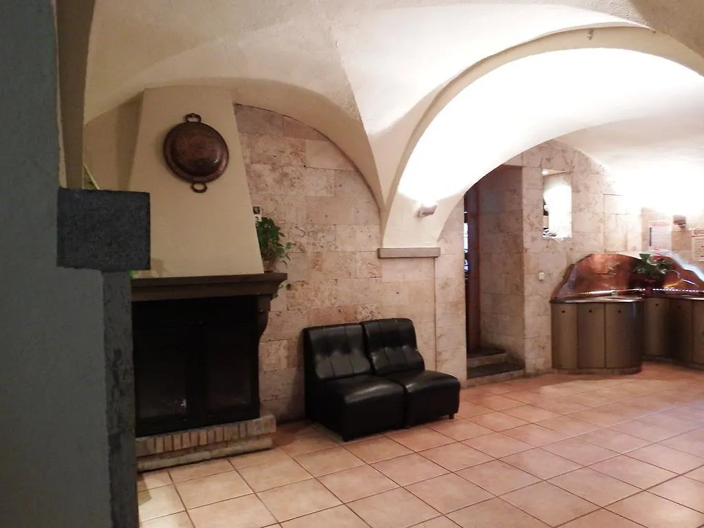 Hotel Fonda Finet Sant Feliu de Pallerols