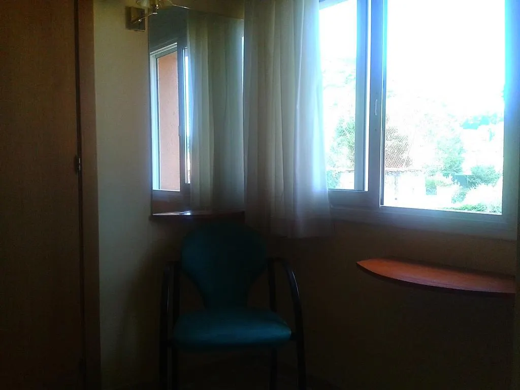 Fonda Finet Hotel Sant Feliu De Pallerols